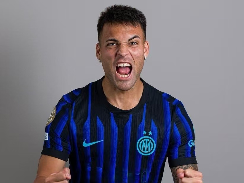 在决赛的首 在决赛的首