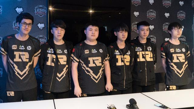 作为此项综 作为此项综